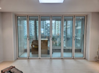 인천 부평 금호아파트 거실 화이트폴딩도어