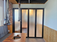 군내면 식당 공간 나눔 폴딩도어