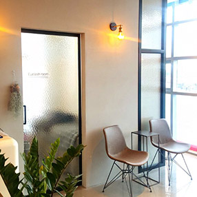 이현 슬라이딩 도어